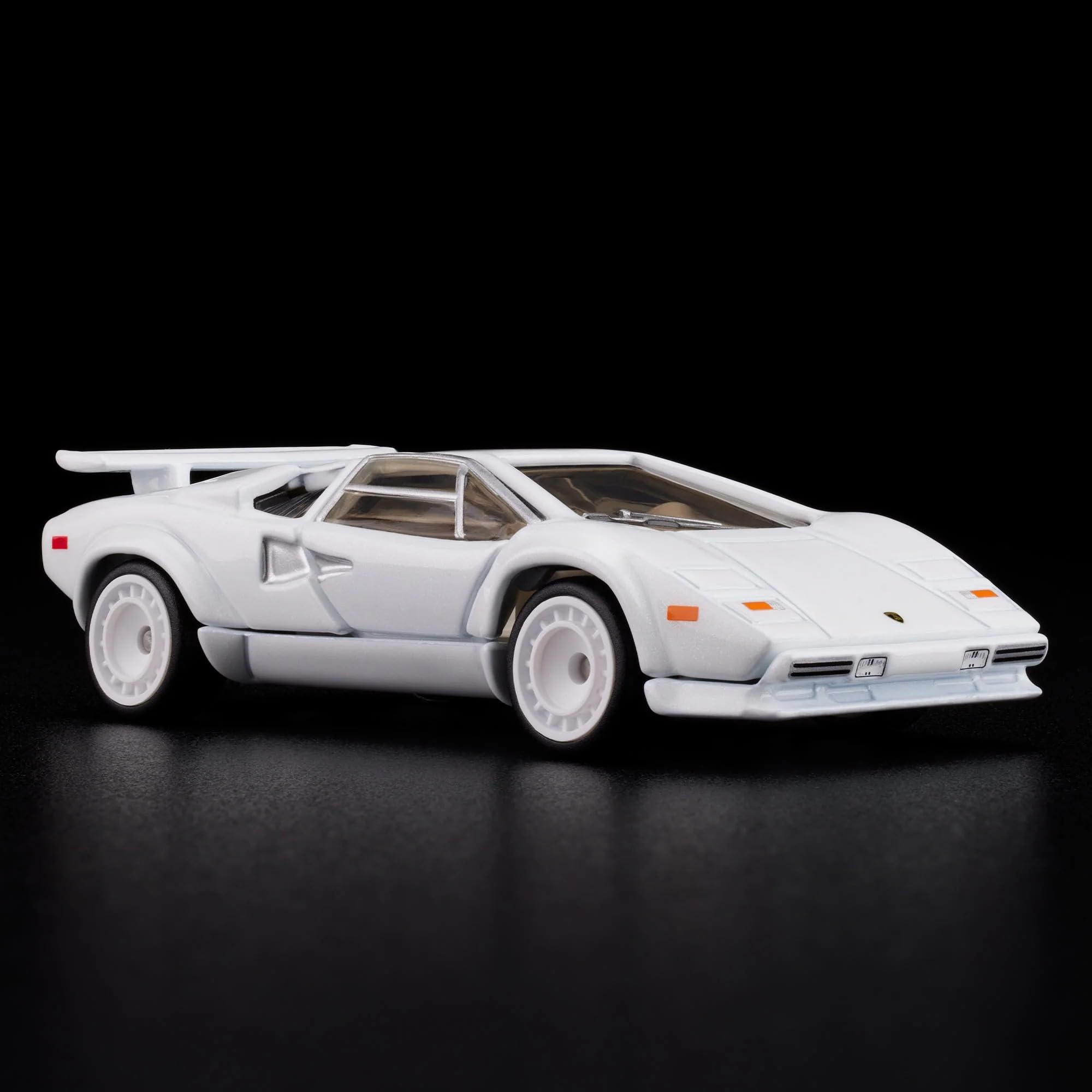 Hot Wheels RLC Exclusive 1982 Lamborghini Countach LP 500 S 1:64