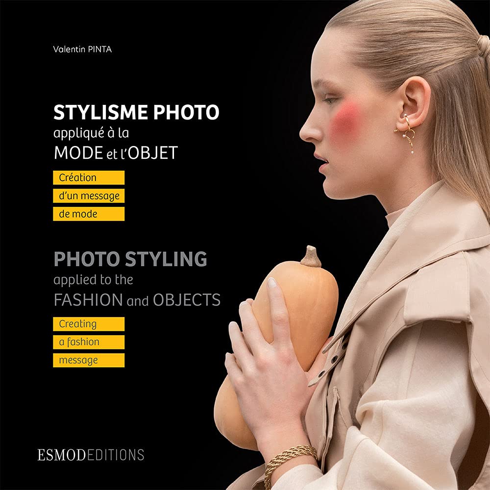 Stylisme photo appliqué à la mode et l'objet: Création d'un message de mode