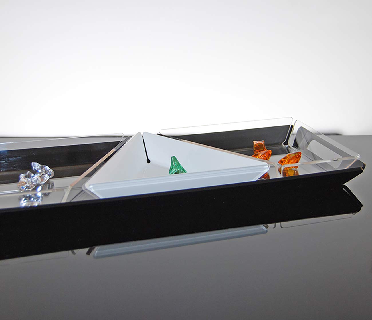 Set Composto da 4 vassoi per aperitivi, Tapas e Snack in Cristallo Acrilico Clover Colore Nero