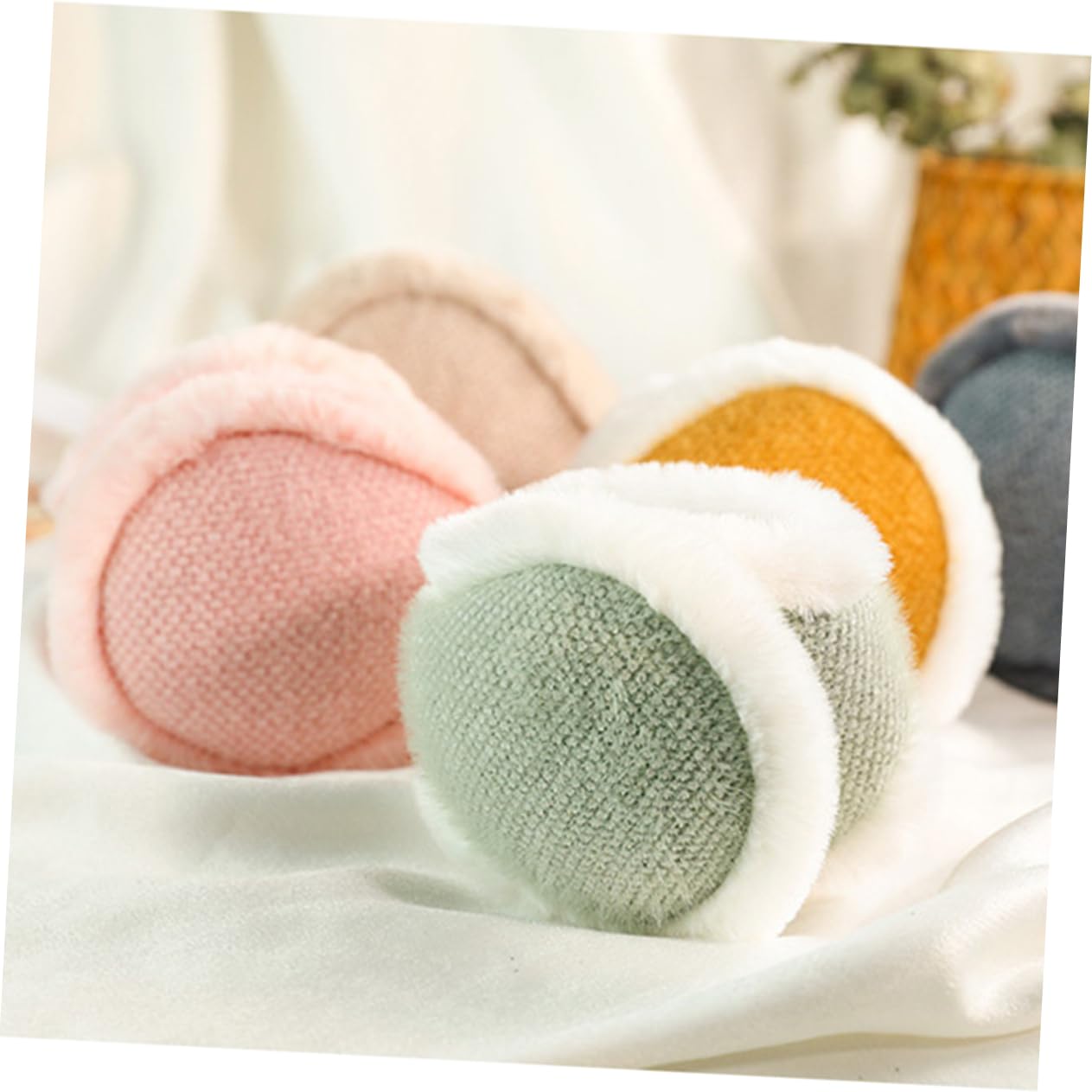 Beavorty 1Pc Plush Cartoon Ear Muffs for Winter Windproof Earmuffs for Men and Women Soft Fleece Ear Covers Warm and Durable Winter Accessories for Outdoor Activities