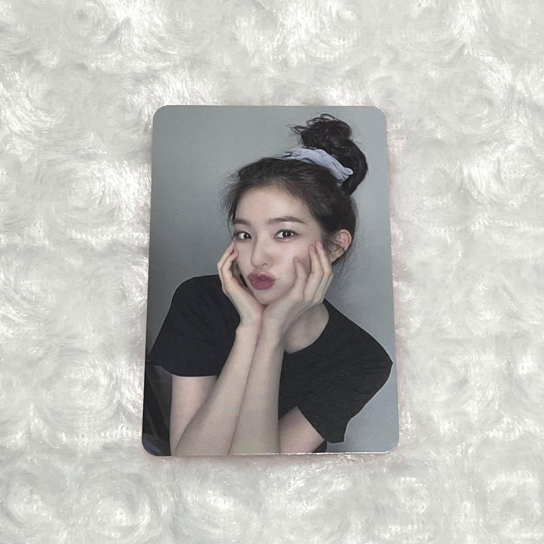 Amazon.co.jp: Red Velvet QUEENDOM アイリーン トレカ 公式 : おもちゃ