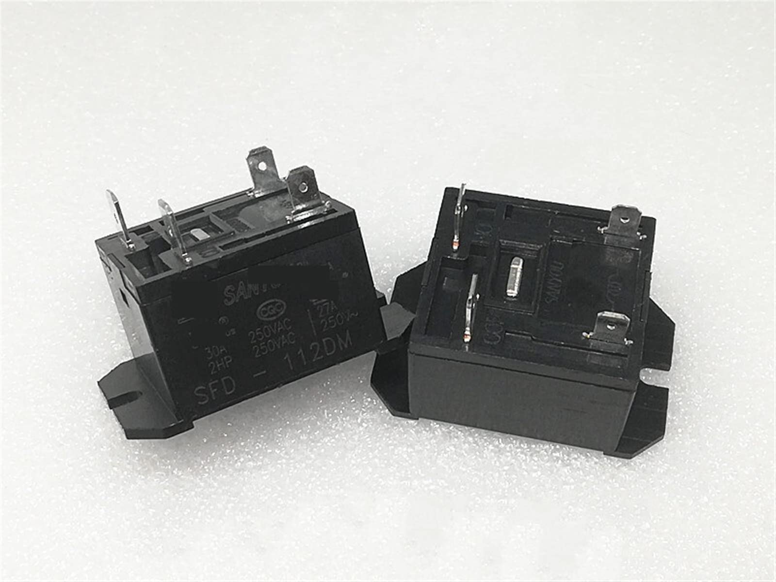 QEFHSVVZE 2Pcs Relay SFD-112DM 12VDC SFD-124DM 24VDC SFD-124DM-24VDC SFD 124DM 12V 24V 4PINS 30A(SFD-112DM 12VDC)