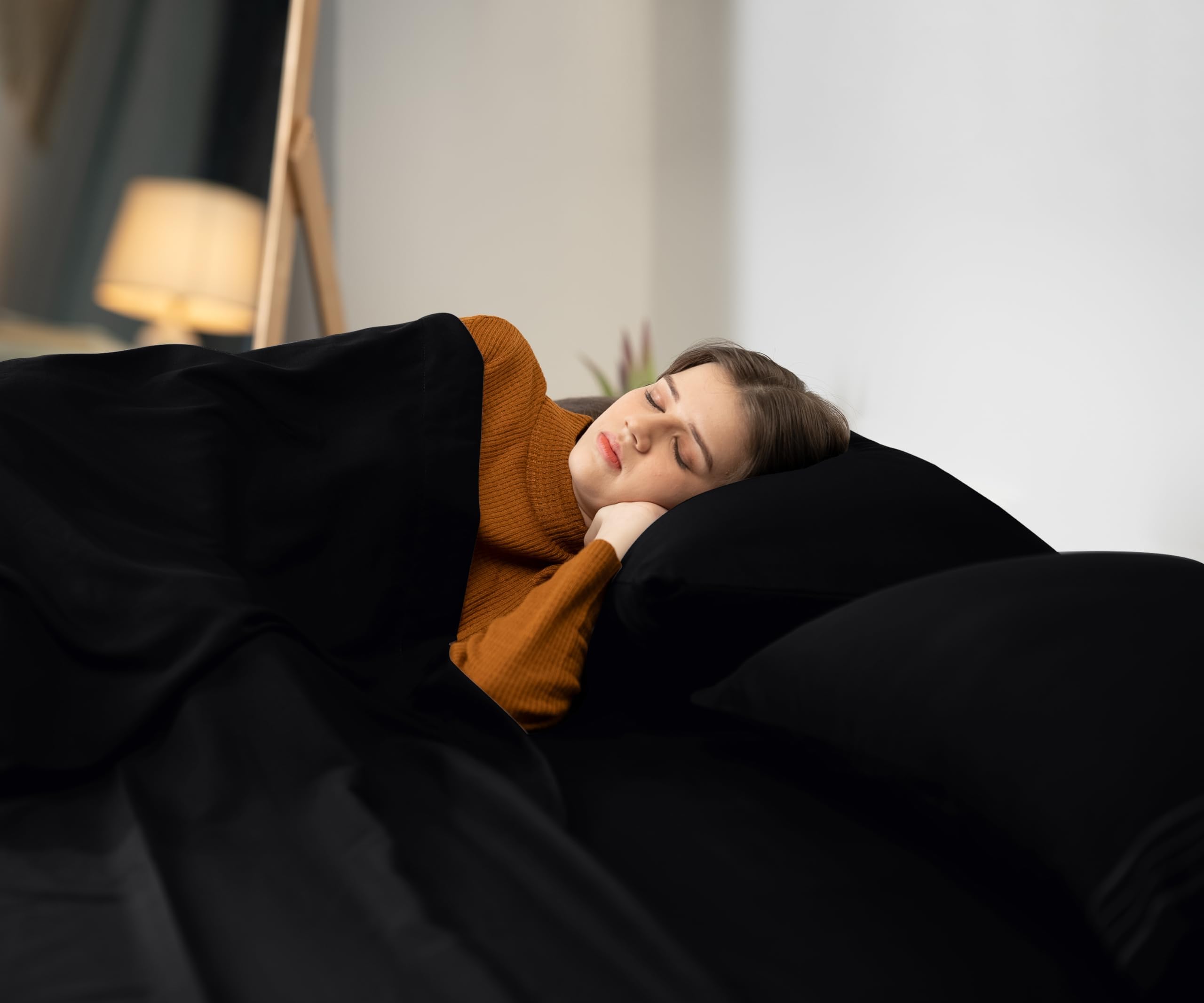 Utopia Bedding Set Lenzuola Matrimoniali 4 Pezzi 180x200 cm - Microfibra di Poliestere - Lenzuolo con Angoli con Tasche Portaoggetti, Lenzuolo Piatto e 2 Federe Ricamate, Nero