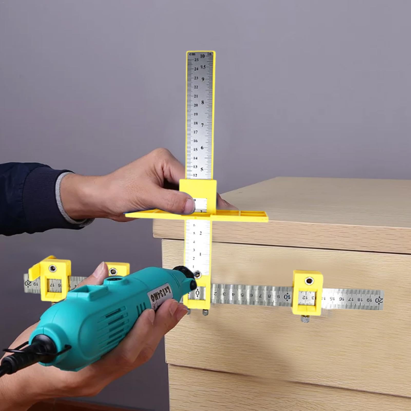 Dispositivo de armario para manijas y tiradores de puerta de armario - Herramienta de localizador de perforación de madera | Guía de perforación de punch Locator ajustable, guía de