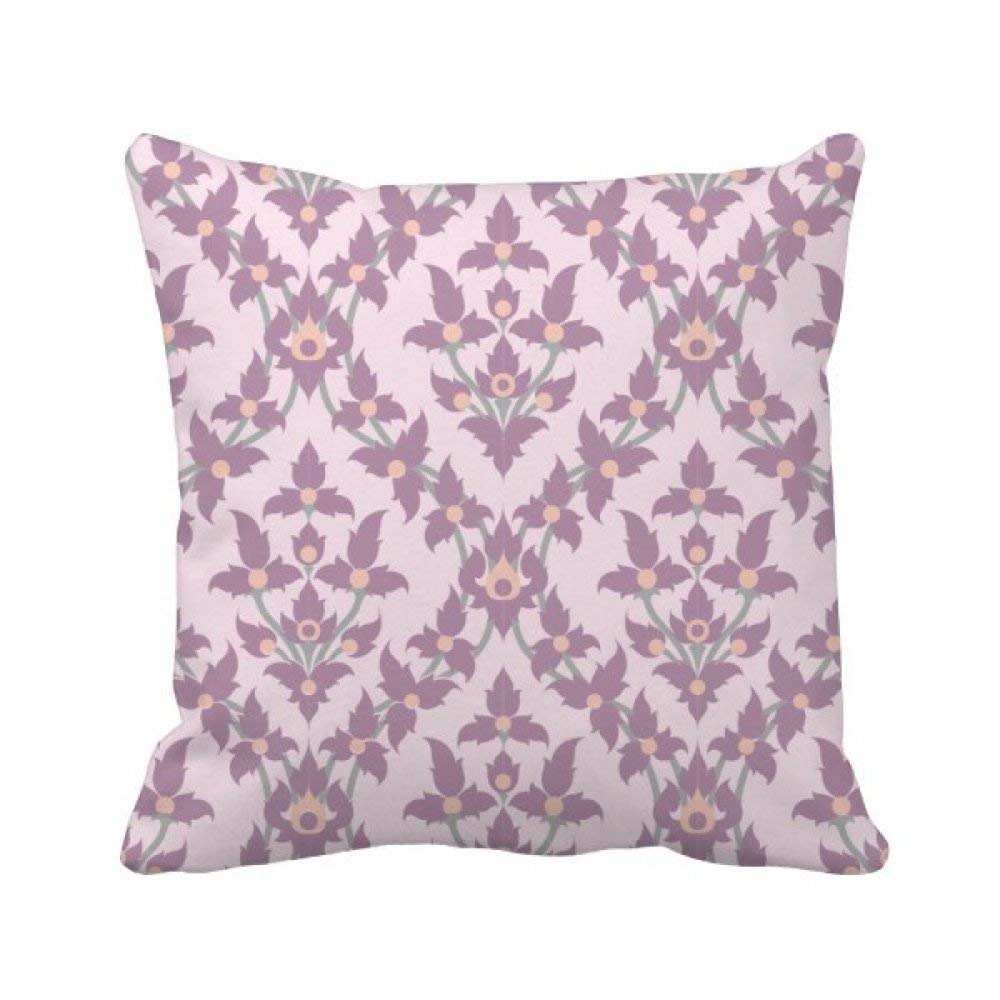 Housse de coussin lilas à fleurs pour créer un coin lecture cocooning