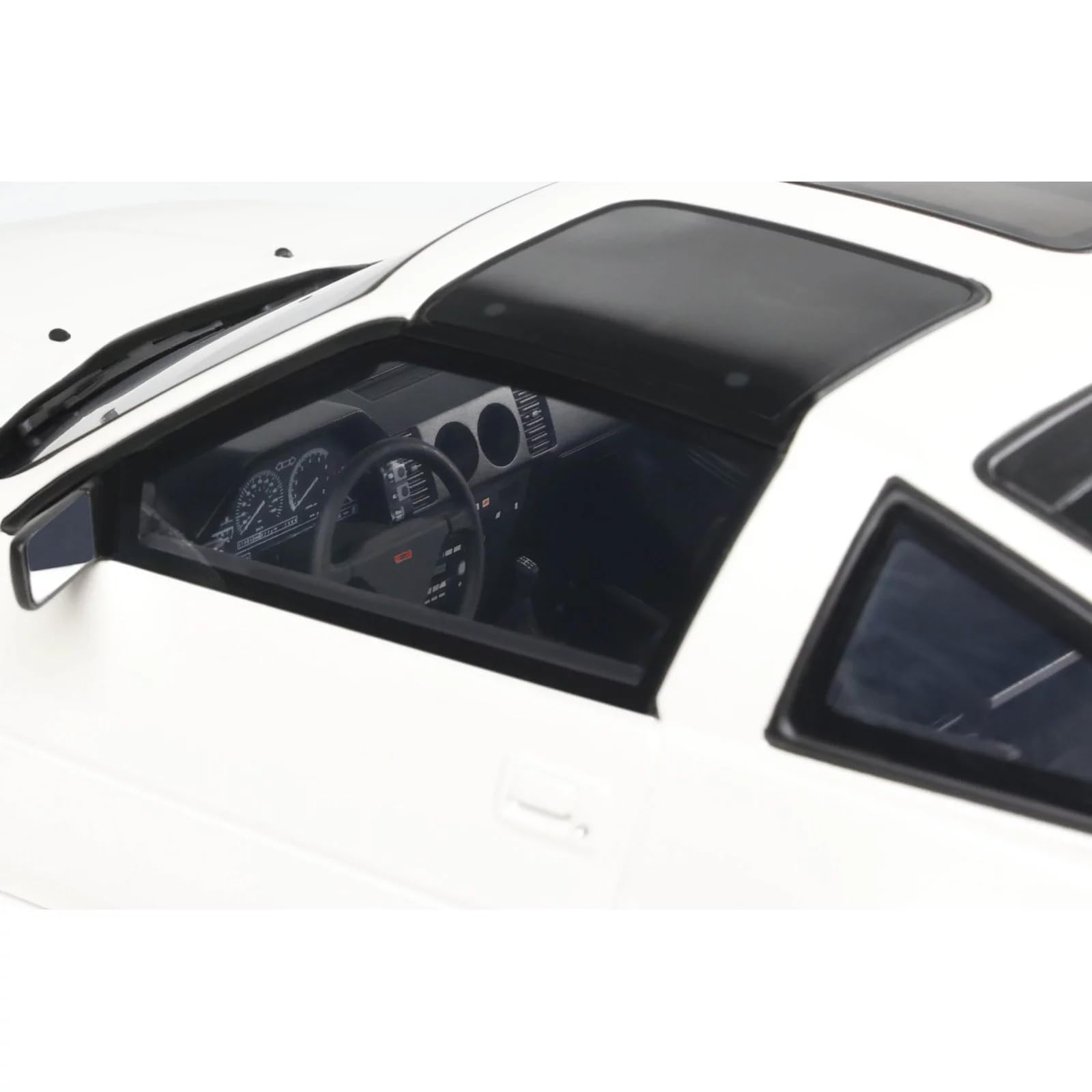 Amazon | オットー 1/18 日産 300ZX ターボ (Z31) 1988 ホワイト OTTO