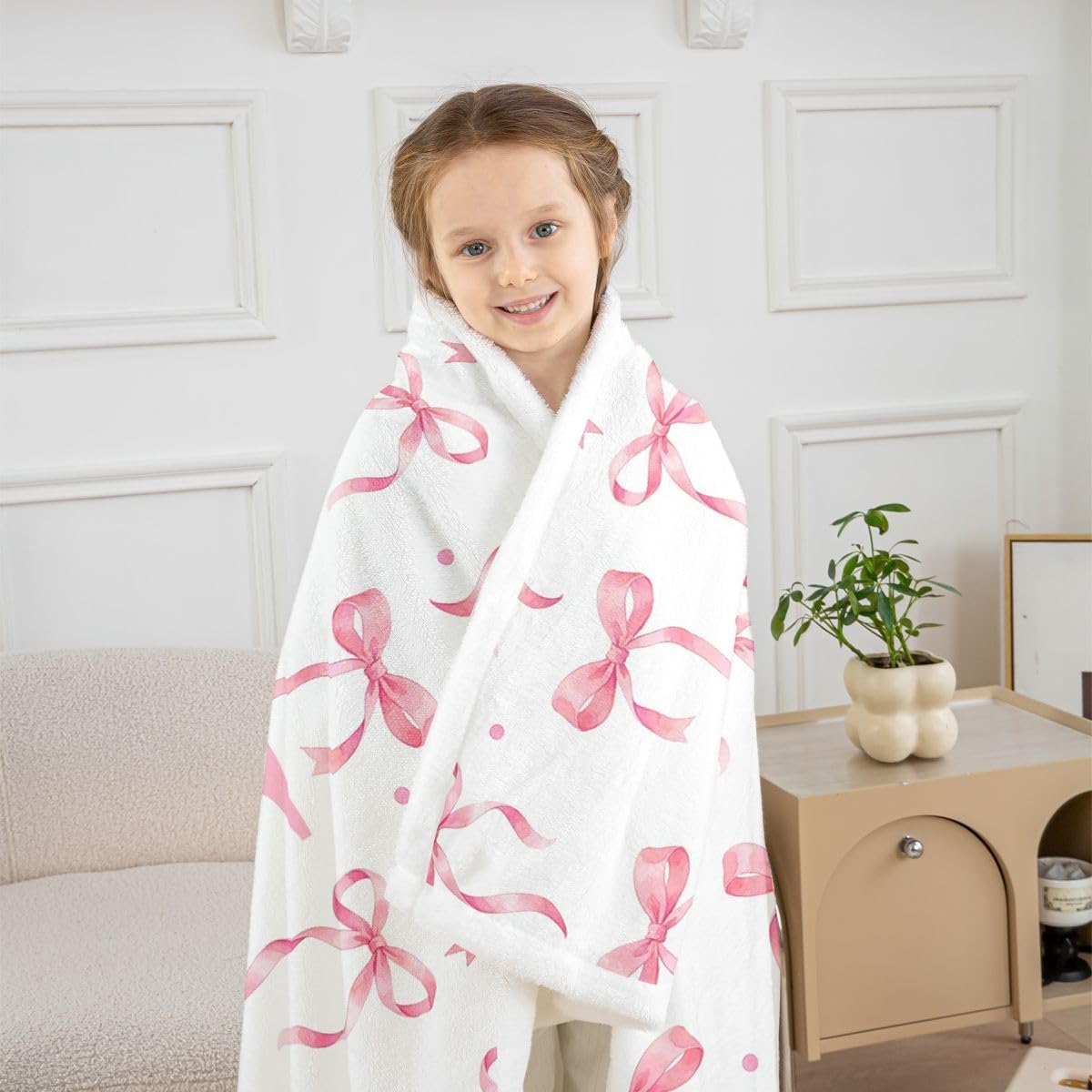 Feelyou Girls Pink Bow Sherpa Blanket Plush Fuzzy Letter 'K' Print Fleece Throw Blanket Boys Girls Kawaii Cute Princess for Bed Couch Chair Living Room Coquette Aesthetic Bedroom Decor Twin 60"x80" image 5
