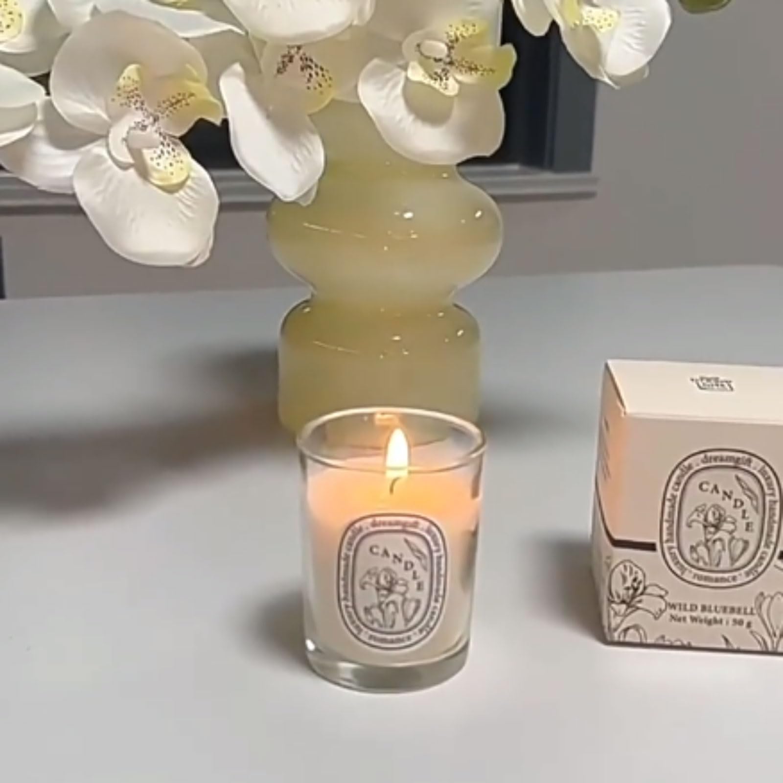 Scented Candle, Modern Reusable Aromatherapy Glass Jar Candle Long Lasting Home Vacation Spa Multicolor(White)