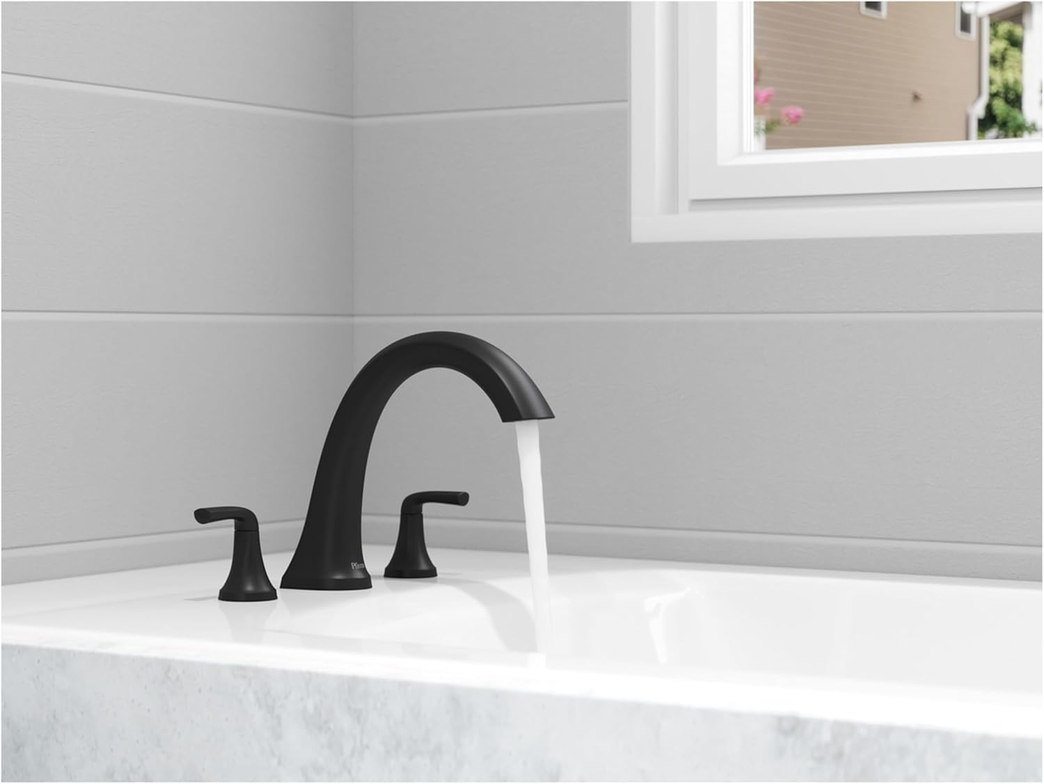 Pfister RT6-5MCA McAllen Deck Mounted Roman Tub Filler - Polished Chrome
