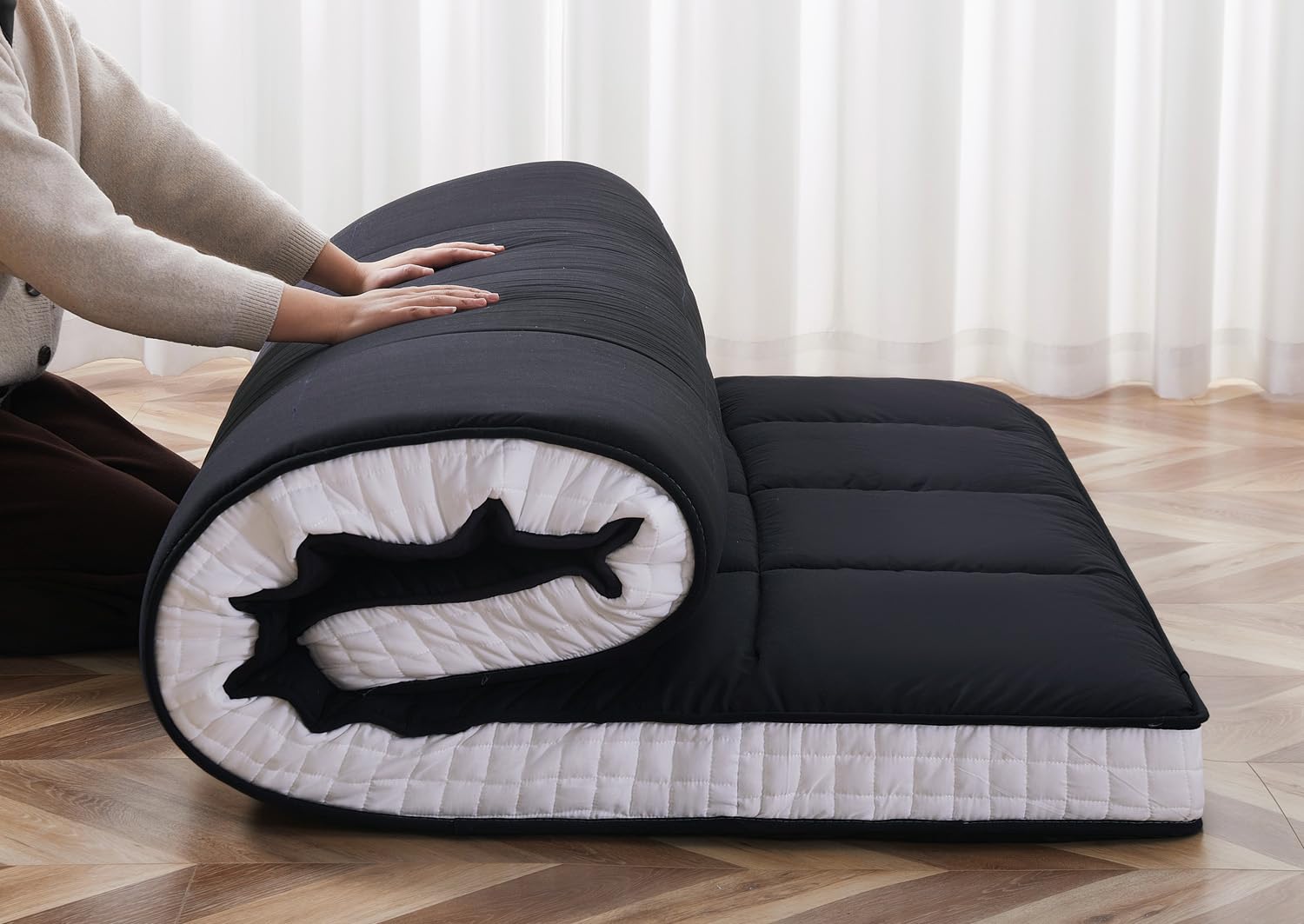 Floor Mattress Japanese Futon Double Mattress Topper - 10cm Thick Foldable Tatami Mat Sleeping Bed Pad for Guests, Dormitories, Camping, Sofas & Loungers - Black, 203 * 137 * 10CM