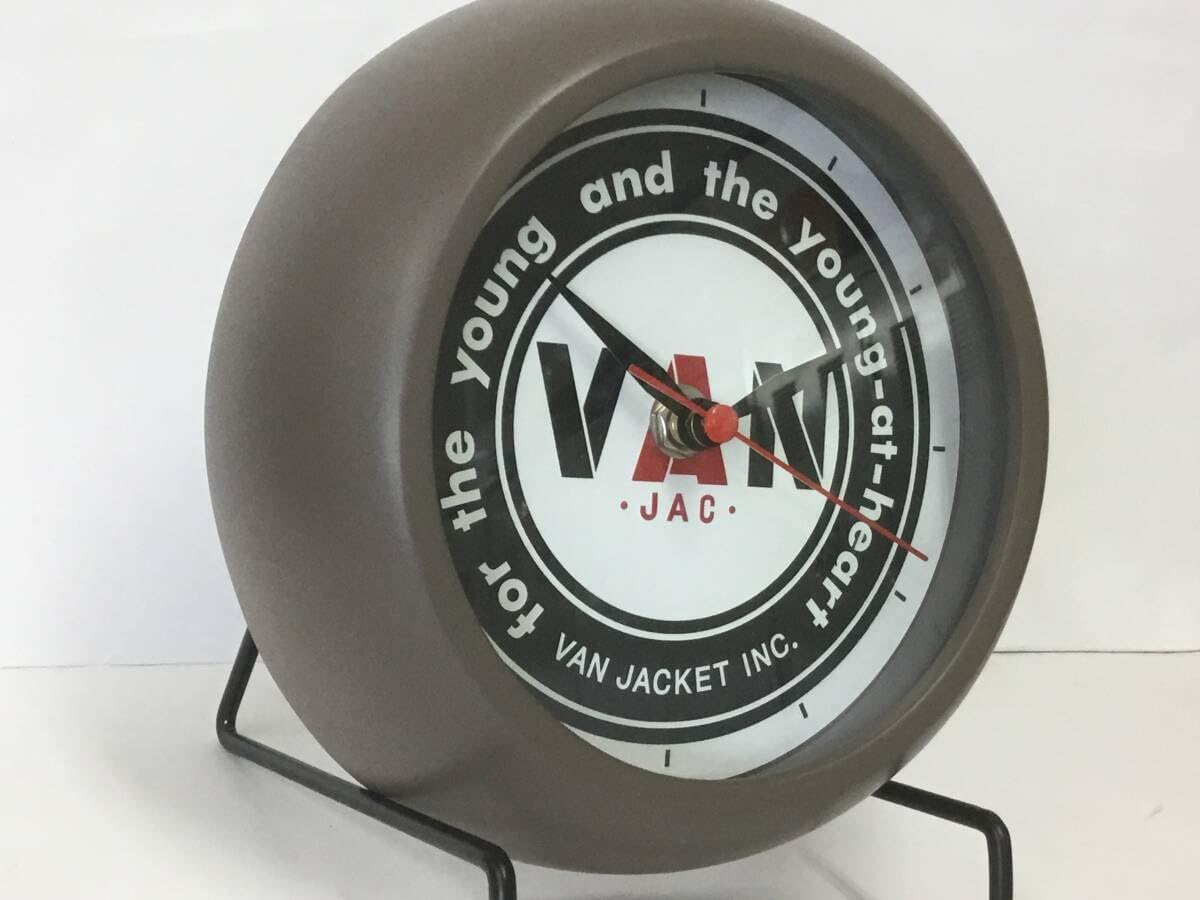 VAN JAC掛け時計 VAN JAC 掛時計 ヴァンヂャケット 丸VAN IV 向かい