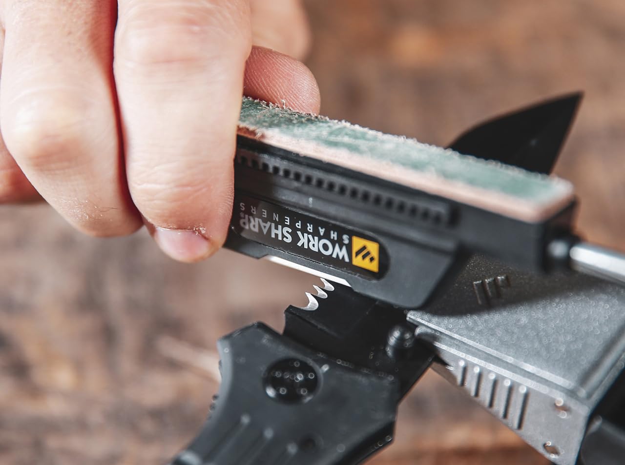 WORK SHARP™® Precision Adjust Upgrade Kit - Schleif-Steine für manuellen Profi Messerschärfer mit Winkel-Führung 1x Körnung 220, 320, 400, 1x Körnung 600, 800 & Keramik, 1x Leder & Keramikstab