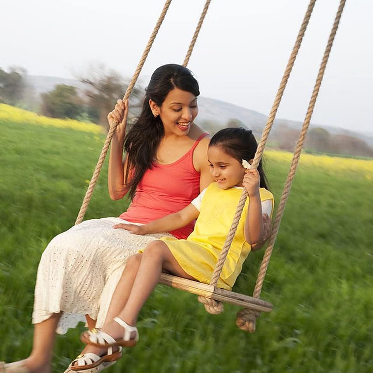 Natural Hemp Rope - 3/4 Inch x 150 Feet - Twisted Jute Manila Rope for Crafts, Hammock, Docks, Nautical, Railings, Decorating