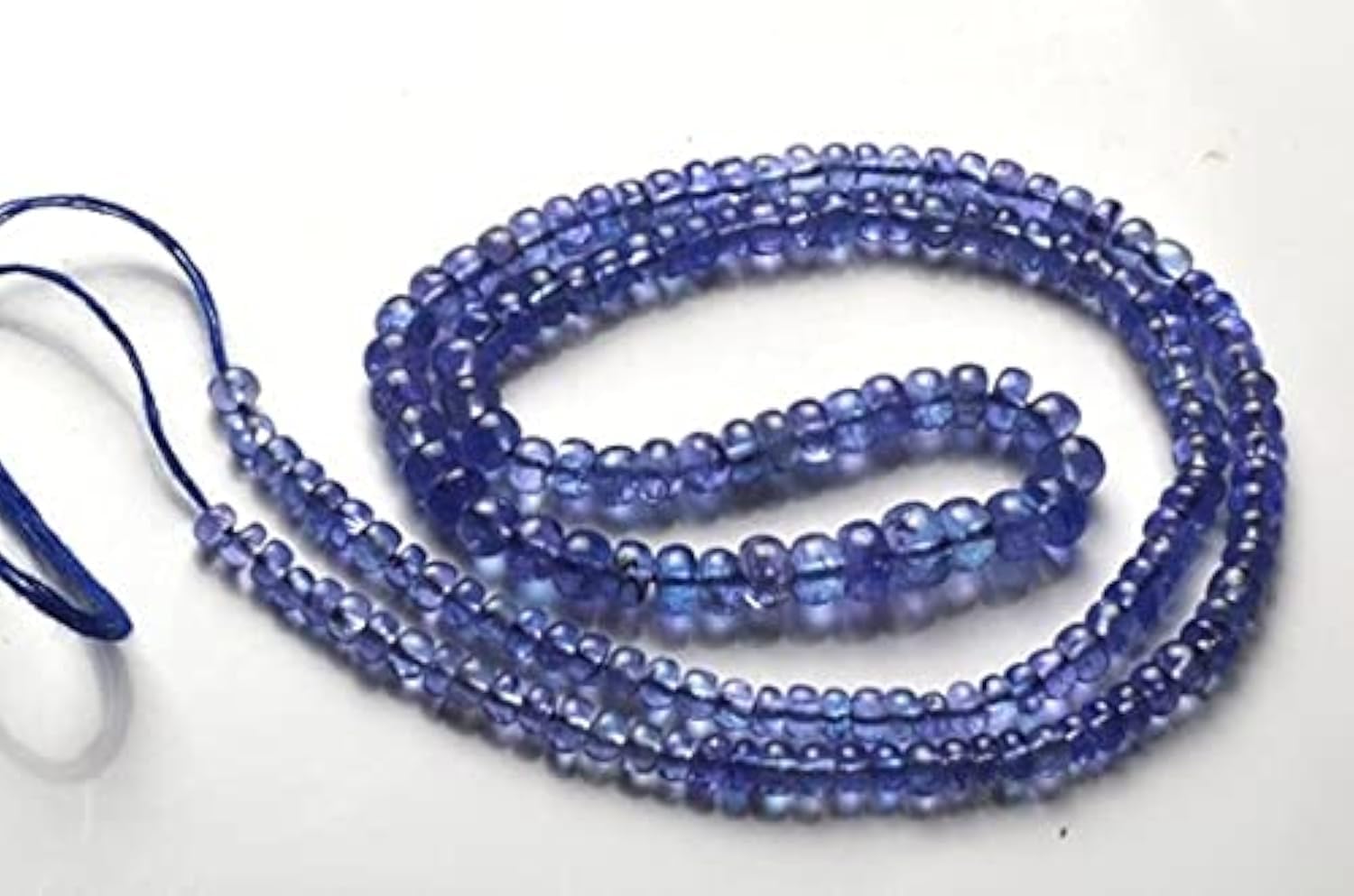 Perles tanzanite rondelles lisses 3 à 6 mm pour créer vos colliers bohèmes chic