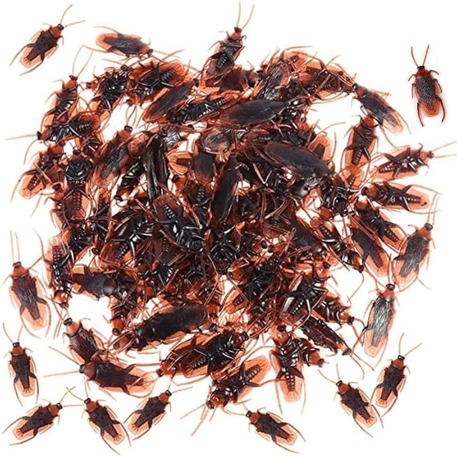 Amazon | ゴキブリおもちゃ 面白グッズ 本物そっくりの偽のゴキブリ