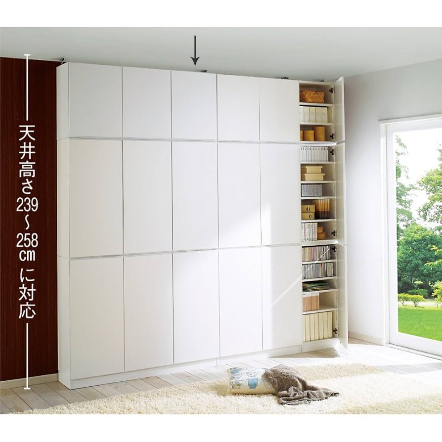 CDラック(幅約82cm、奥行約30cm、高さ約160cm、CD700枚以上)