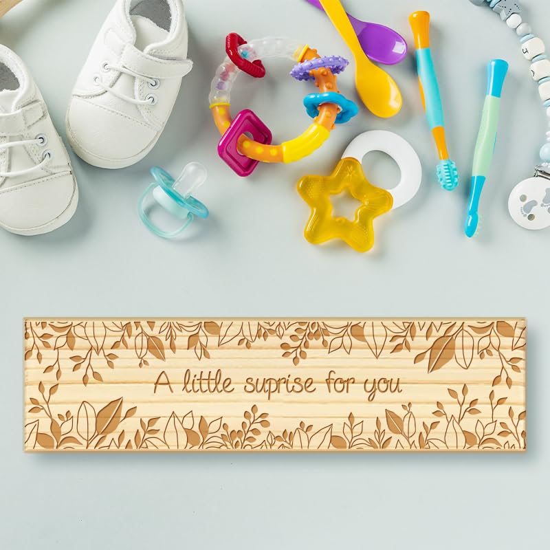CHGCRAFT Pregnancy Test Keepsake Box Eucalyptus Leaves Wooden Pregnancy Announcement Gifts Box with Raffia Ribbon and Lock Announcement Gifts for Dad Husband, 8x2x1.2 inch