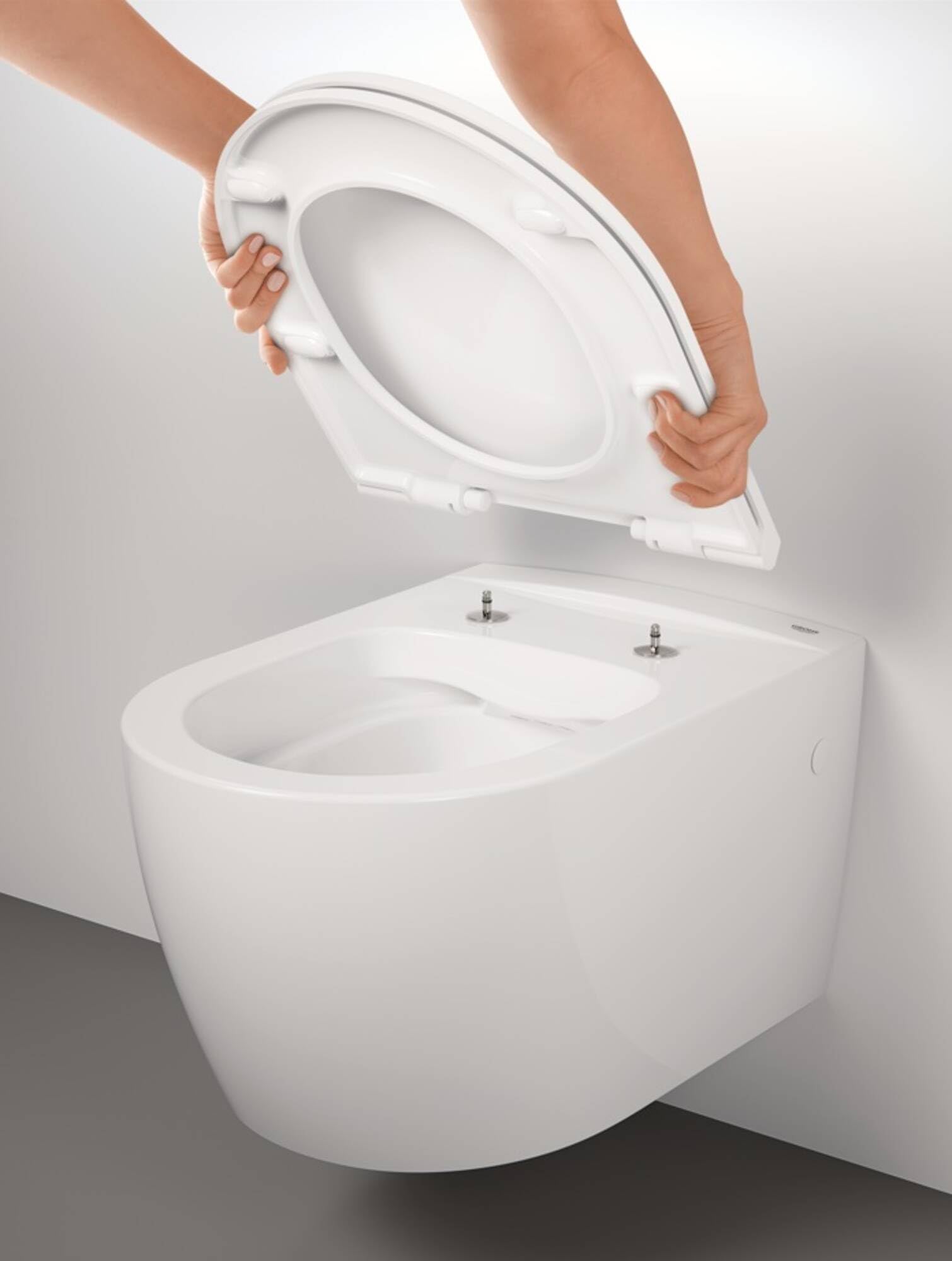GROHE Start 103848SH00 - Juego de inodoro redondo de cerámica para cisterna oculta (asiento y tapa de cierre suave Duroplast, inodoro sin borde, lavado, salida horizontal, volumen de descarga de 3/5