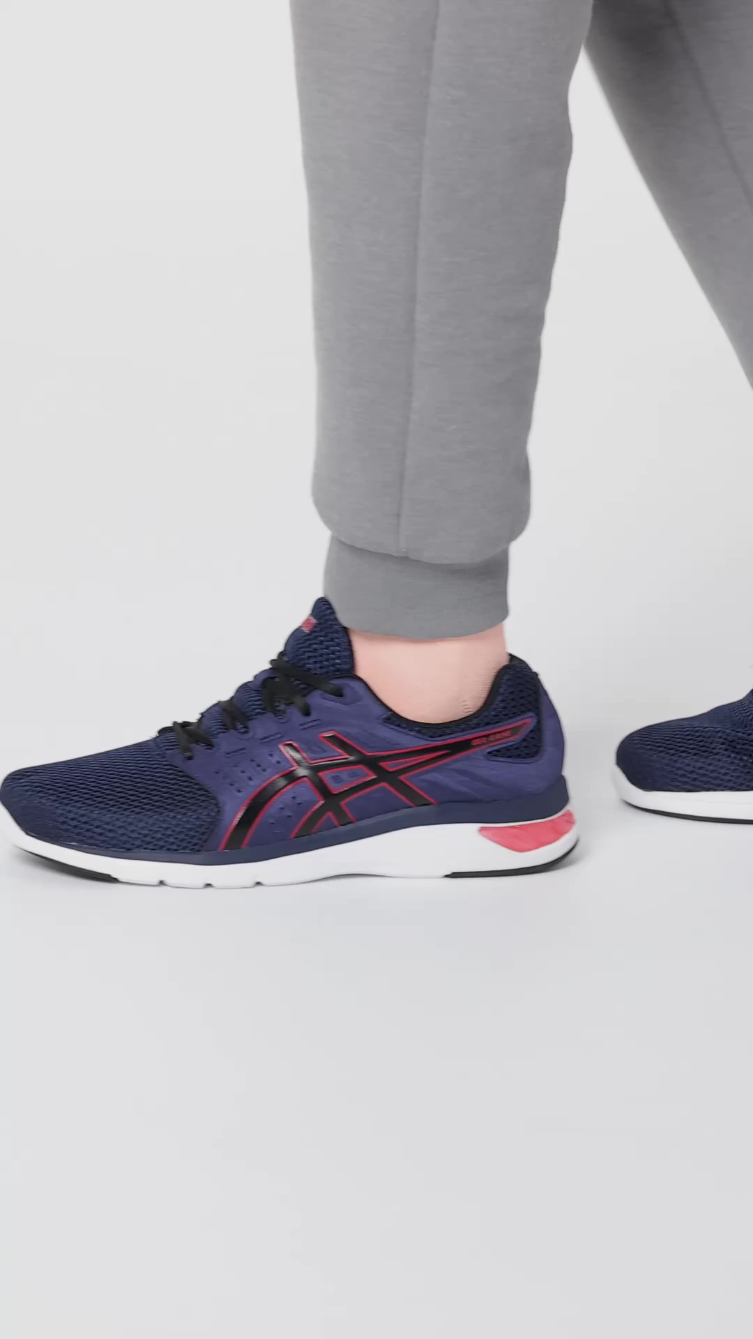 Buy ASICS Mens Gel-Ease Peacoat/Black Running Shoe - 7 UK  display picture 3