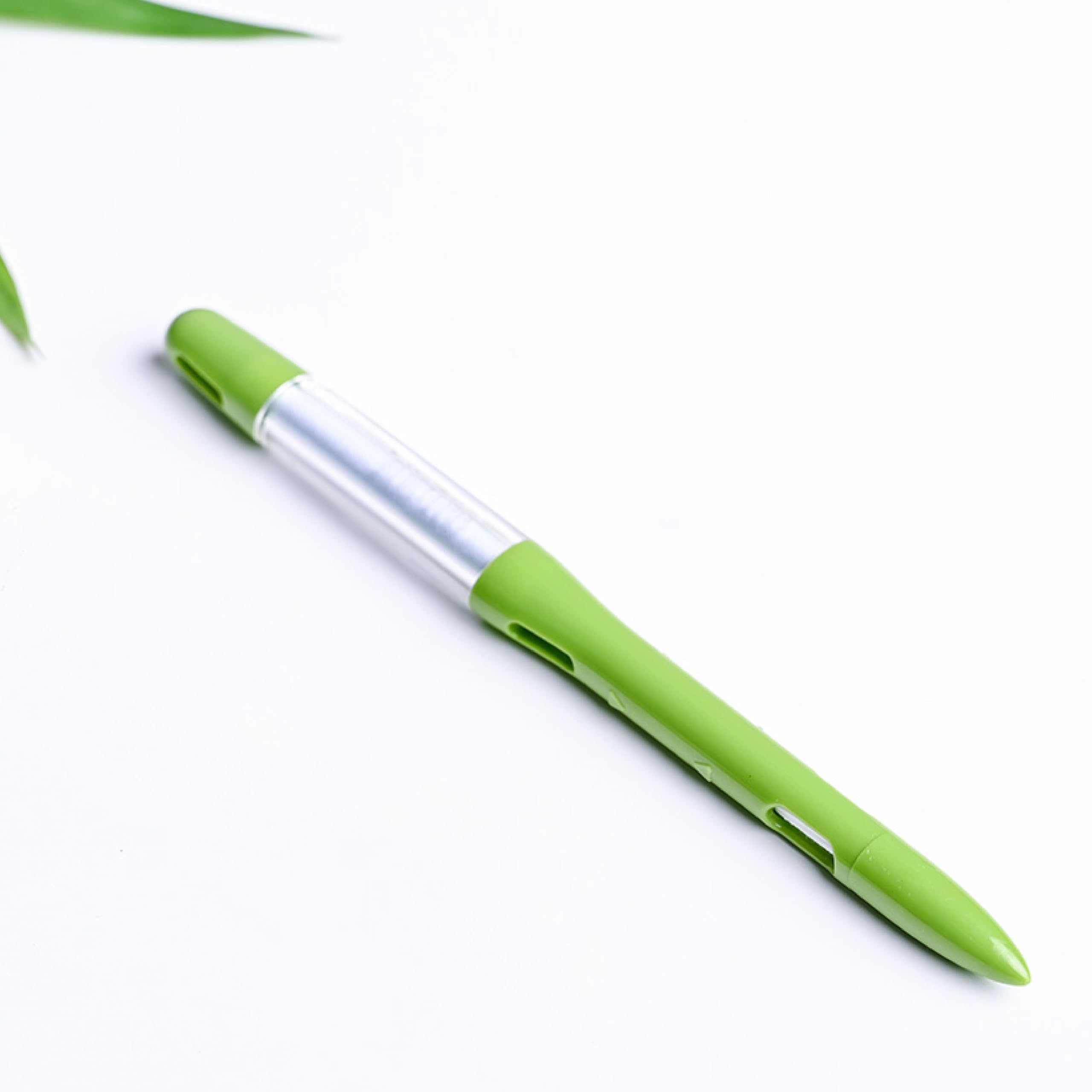 UGAOO Sustee Plant Watermeter with Soil Moisture Sensor (Green, Small)