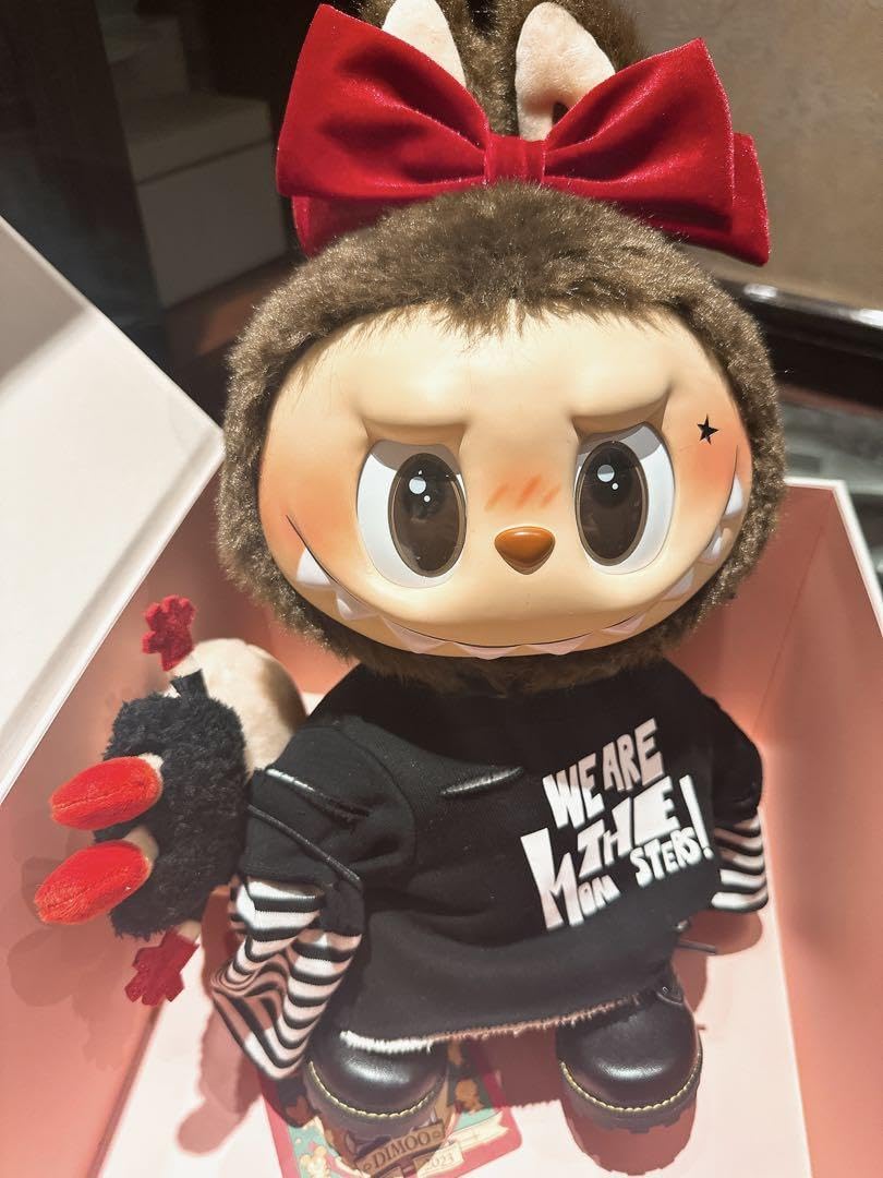 Labubu ぬいぐるみバレンタインデー限定
