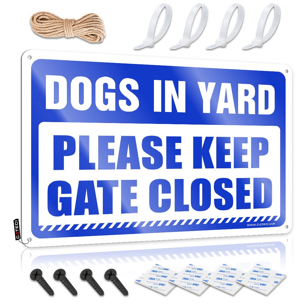 HELIOFORGE Beer Signs Metal Vintage Dogs In Yard Keep Gate Closed Sign Funny Kitchen Decor Backyard Bar Sign(30X40CM)