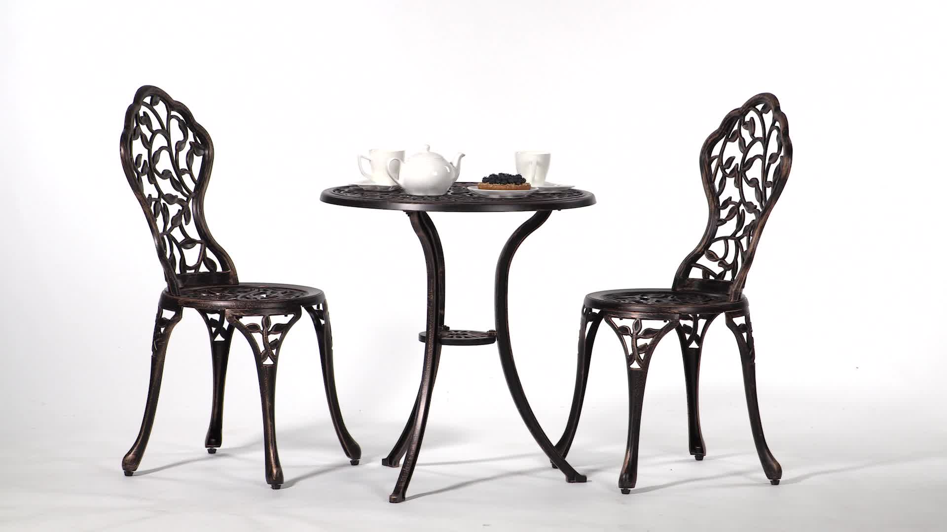 Relaxdays Balkonmöbel Set, 3-teilig, Balkontisch mit 2 Stühlen, verziert, Aluminium, Bistrotisch HxD: 65x60 cm, Bronze – Bild 8