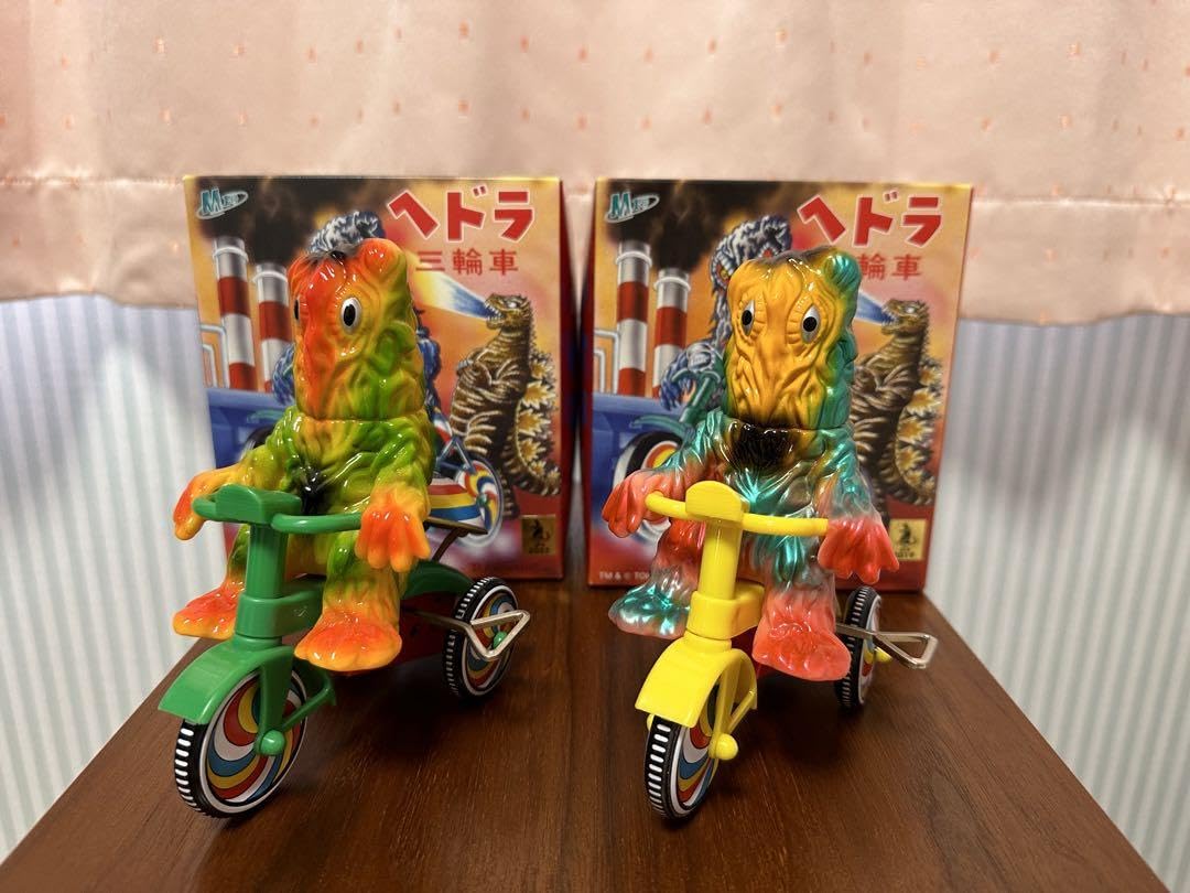 Amazon.co.jp: M1号 ヘドラ三輪車 ソフビ ゼンマイ走行 マルサン