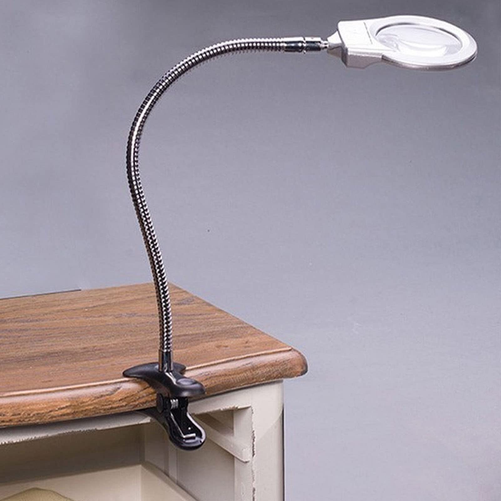 Magnifying Glass With Light - Image 3