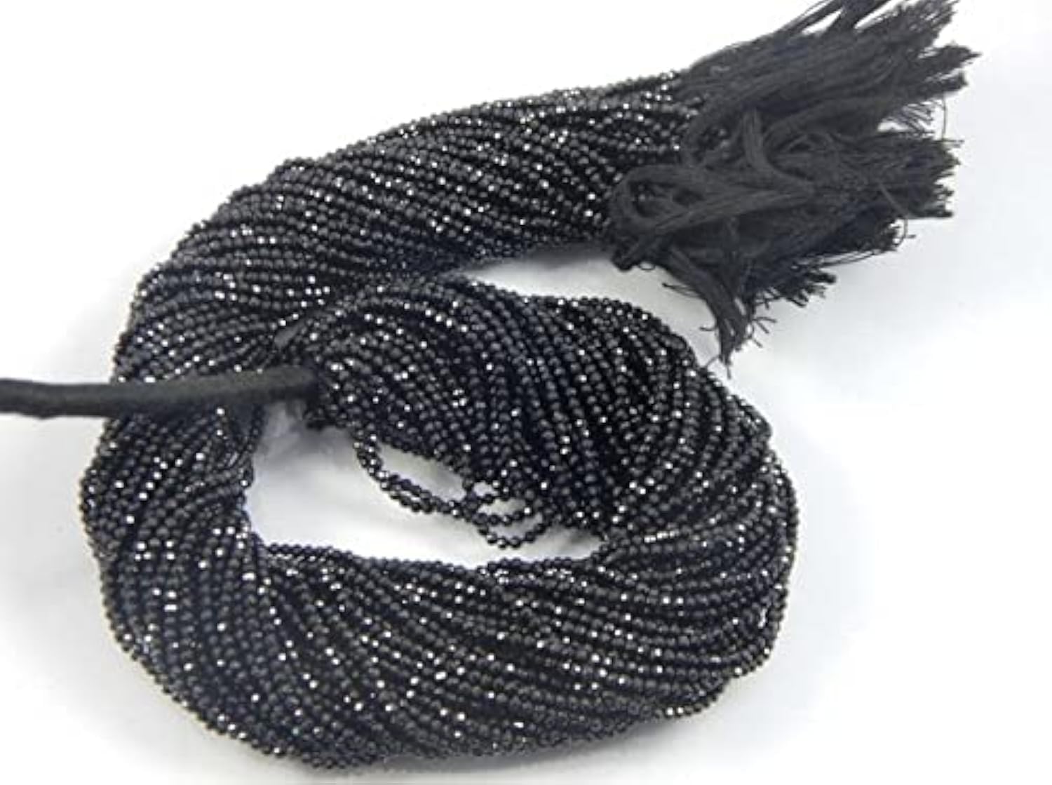 Spinel noir perles facettées 2mm en fil de 13 pouces pour enfilage de précision