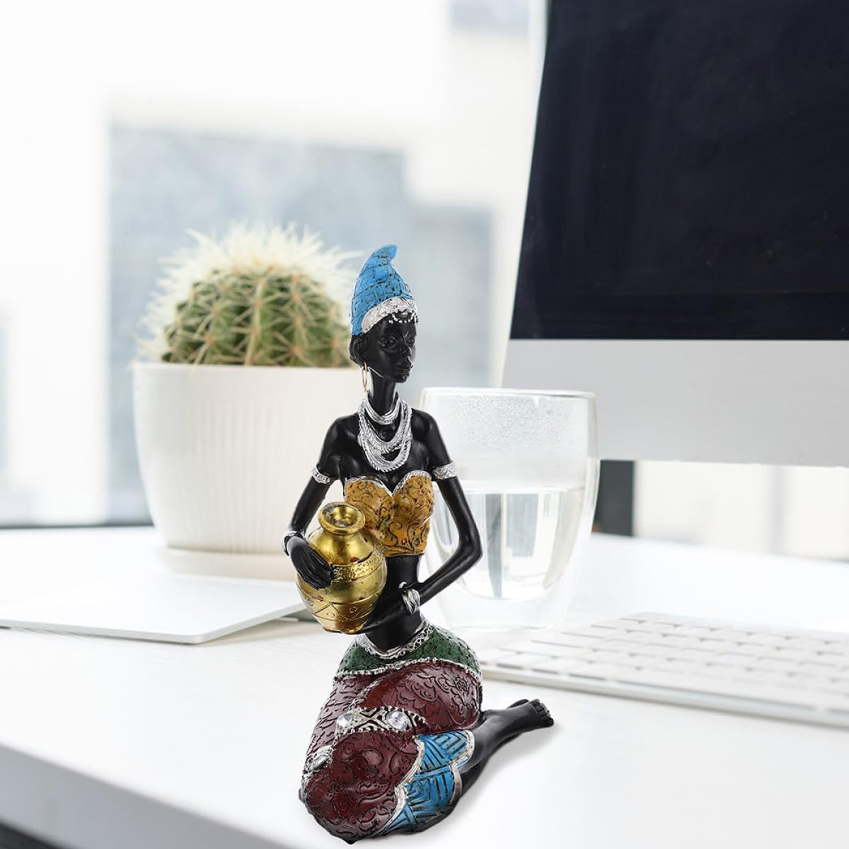 LIFKOME Statuetta Decorativa Etnica da Interni 2 Pezzi in Resina | Lavorazione Accurata, Stile Unico, per Scene Decorative e Ambienti Domestici, come Ornamento da Collezione