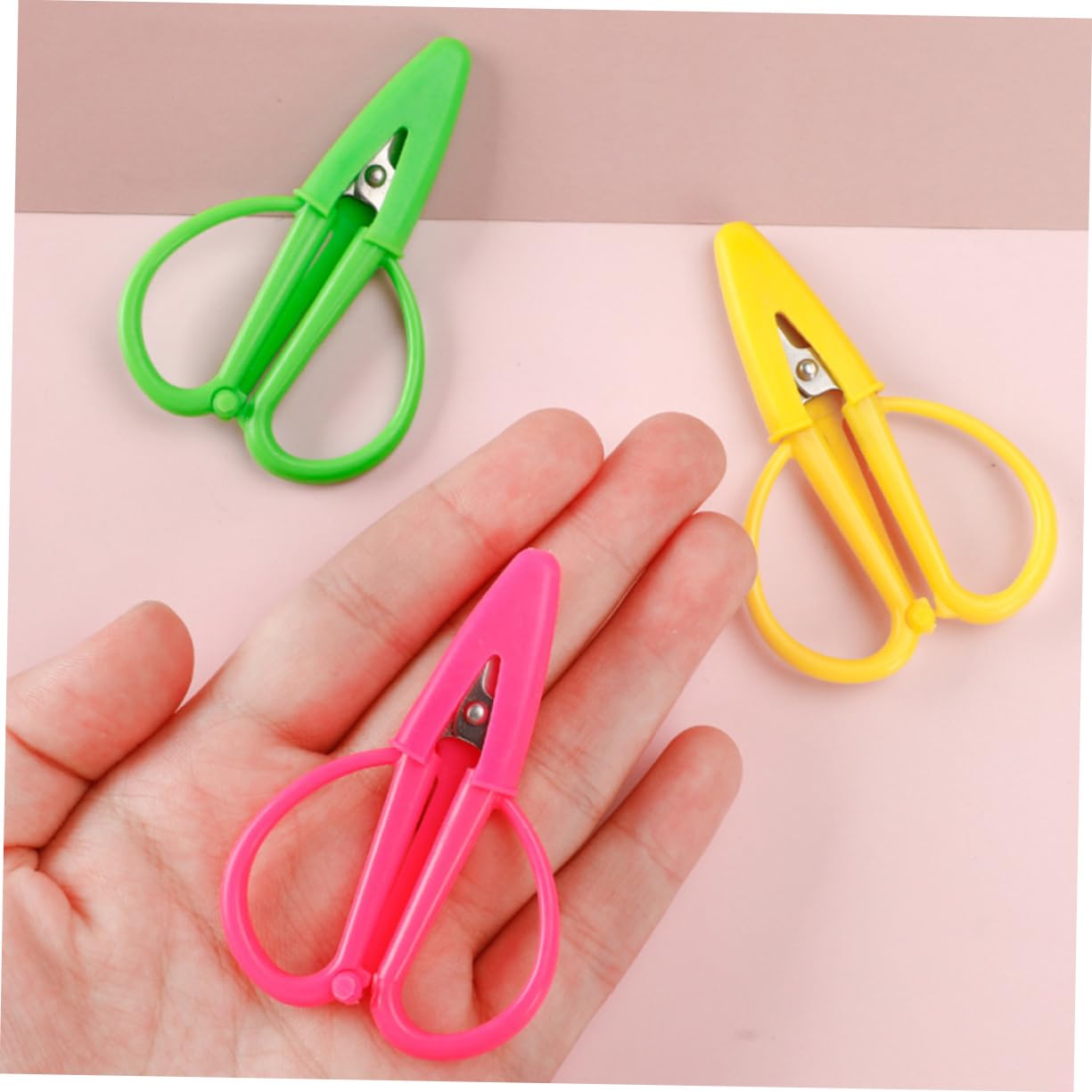 Lurrose 18pièces Mini Ciseaux Inoxydable Avec Couverture Ciseaux De Couture Et Broderie Portables Pour Travaux Manuels Et Découpes De Tissu Pratique Et Léger