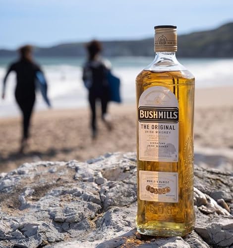 Bushmills Original Irish Whiskey (1 x 0,7 l) – klassischer, dreifach destillierter Finest Blend Whisky aus Irland