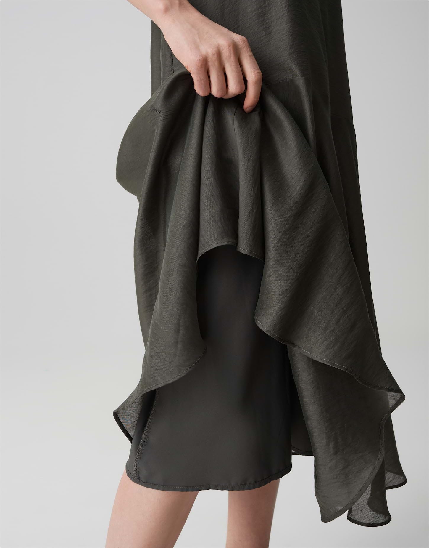 OPUS Damen Midikleid | Zart fließendes Midi Kleid im Lagen Look