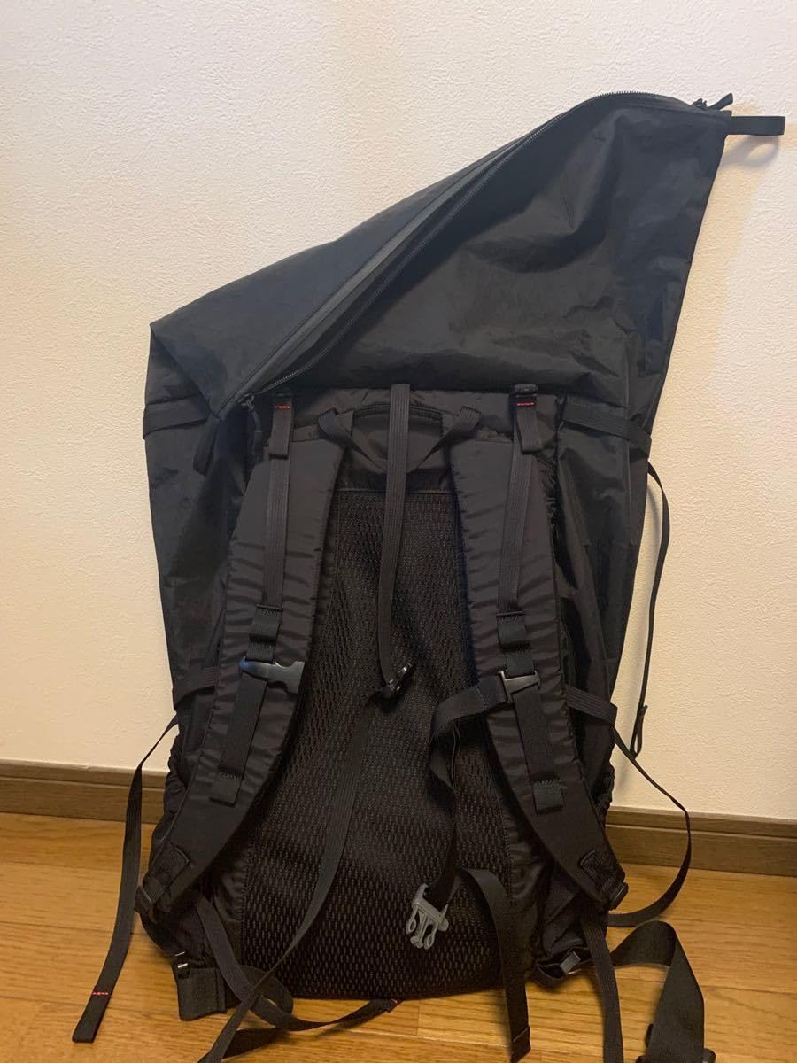 Amazon.co.jp: / 山と道 THREE BLACK/STANDARD/Mサイズ/背面パッド 