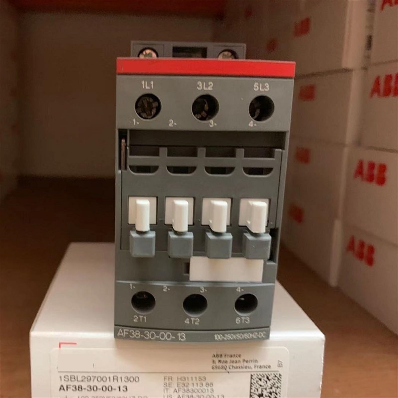 WQGQPXOB 3-ploe Contactors AF Series AC/DC 50HZ/60HZ DC 24V~500V 38A 18.5kw AF38-30-00 1Pcs(Af38-30-00 250-500v)