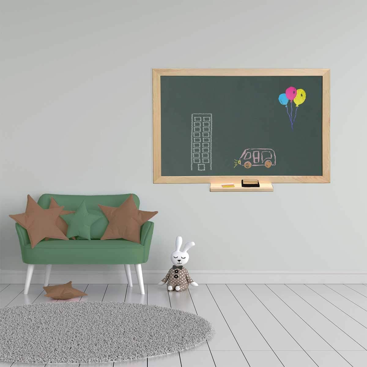 Alapizarra - Pizarra Verde con Bandeja Cajetín de 64 X 48 cm - Marco de Madera Natural de Pino - Superficie apta para Tizas y Rotuladores de Tiza líquida, Para niños, hogar, casa, cocinas, oficinas.
