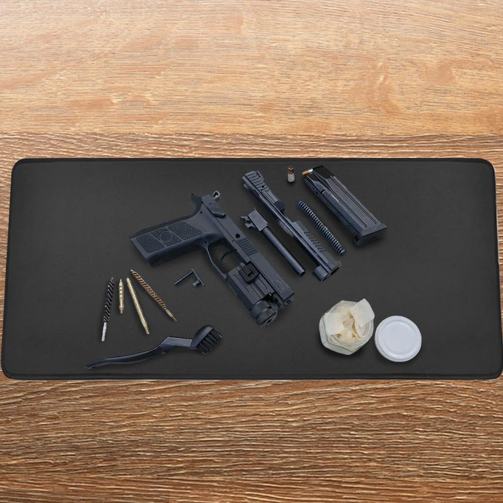 Tappetino di pulizia per armi, tappetino per la pulizia delle armi da fuoco, 50 x 30 cm, in gomma per pistola, tappetino per mouse, antiscivolo e oleofuga, compatibile con AR15
