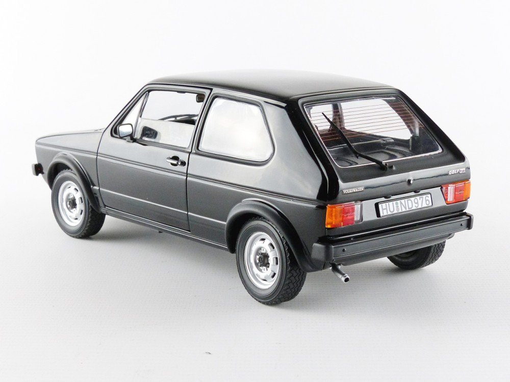 Amazon | ノレブ 1/18 フォルクスワーゲン ゴルフ GTI 1976 ブラック