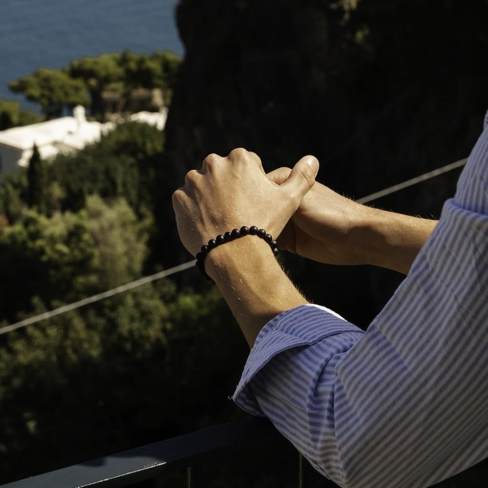 Handgefertigt in Italien | Premium Perlenarmband für Männer | Schwarzer Onyx, braunes Tigerauge oder graue Larvikit-Steinperlen | Exklusive Schmuck-Geschenkbox