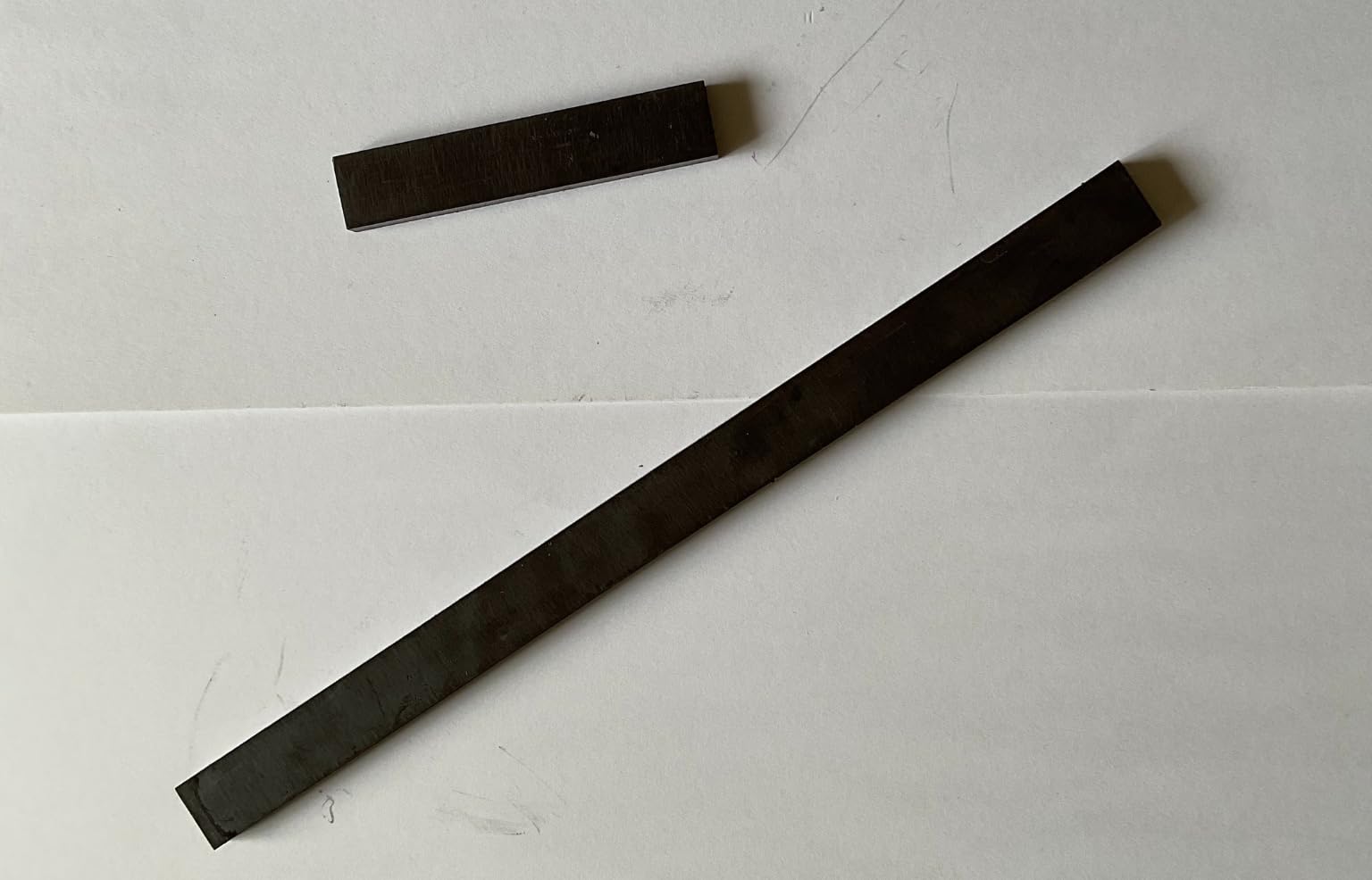 Rubber Magnet Strip - Pack of 2 - Different sizes - 300 mm x 20 mm x 8 mm & 100 mm x 20 mm x 8 mm - Flexible Magnetic Rubber Strip For Science, Industrial, Craft, Decor, Curtains, Fridge, Kitchen use-picture-34