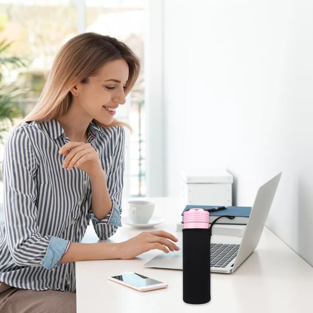 2 Pezzi Custodia in Neoprene per Bottiglie, Custodia per Bottiglia in Neoprene, 550ML Borsa Protettiva per Bottiglie Coperchio per Borraccia Acqua (Nero+Rosa)