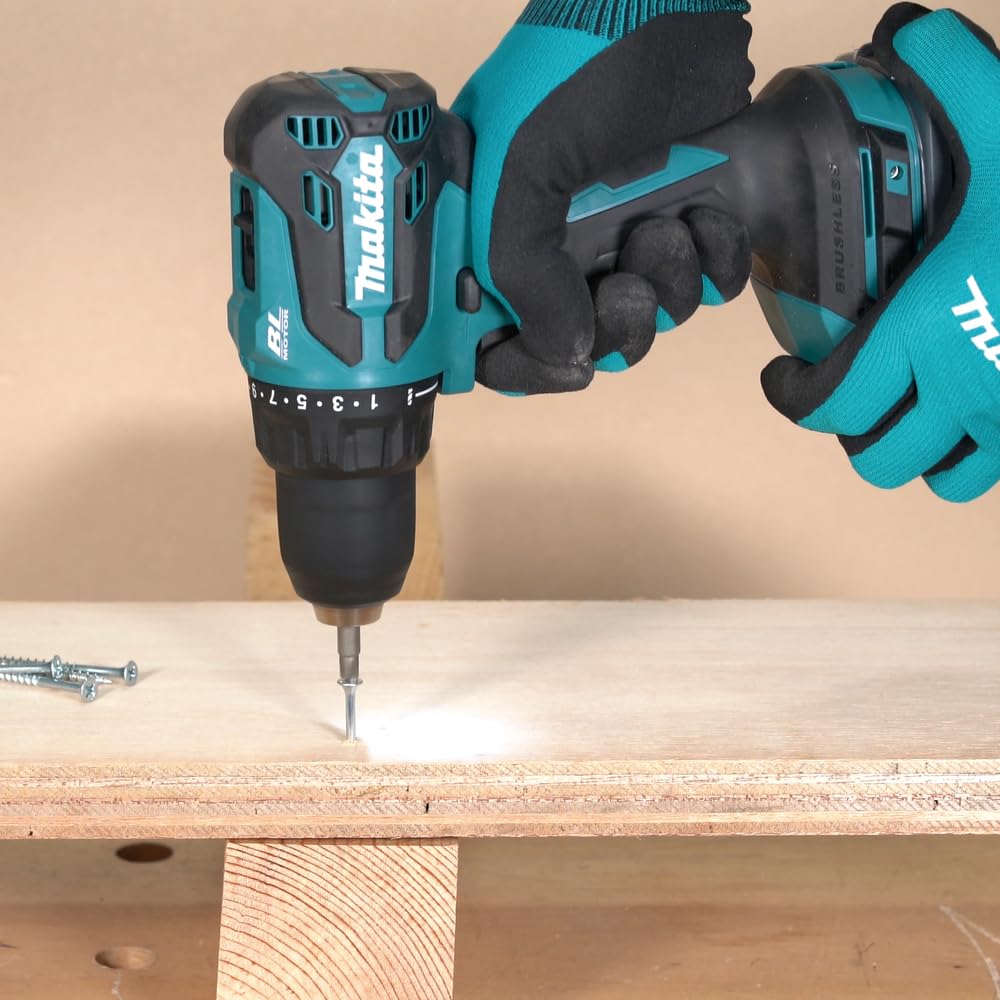 MAKITA DDF490WVE - Taladro atornillador 18V 65Nm. Incluye Taladro, 2 baterias de 2Ah, cargador y maletín
