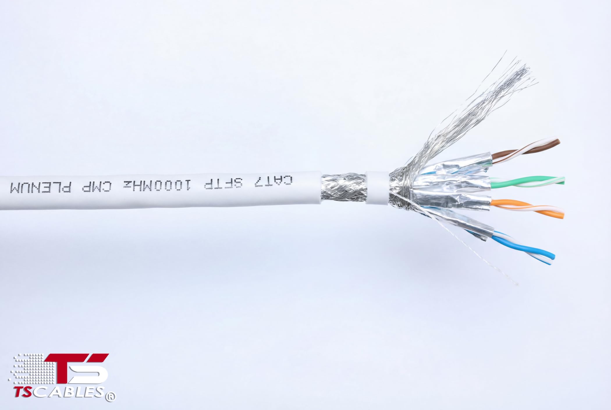 TS Cables Câble plénum CAT7 304,8 m | 23AWG S/FTP 4 paires de câbles Ethernet blindés en cuivre pur 750 MHz | Ignifuge, transfert de données à haute vitesse, disponible en bleu, blanc et noir (blanc)