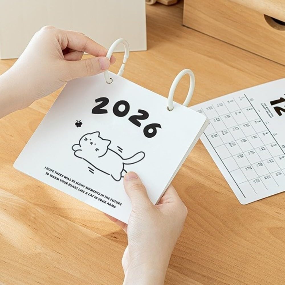 Kalendarz 2026 Kreatywny plastikowy kalendarz biurkowy na rok 2026 z kreskówkowym wzorem kota, planer dzienny, stabilna podstawa, przenośny, stojący, z klapką, biurowy Kalendarz miesięczny 2026(Rot)