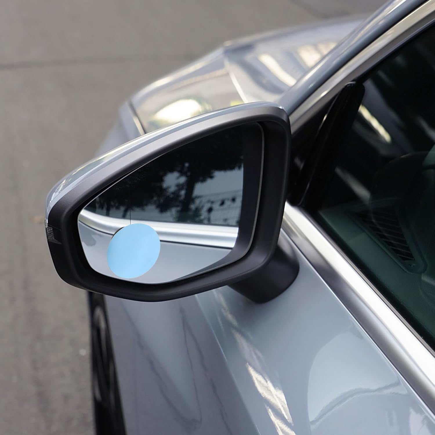 Car Blind Spot Mirror 2pcs Frameless round Auxiliary Rearview Mirrors with Smooth Border Blue Tint for Enhanced Driving Safety and Parking Assistance