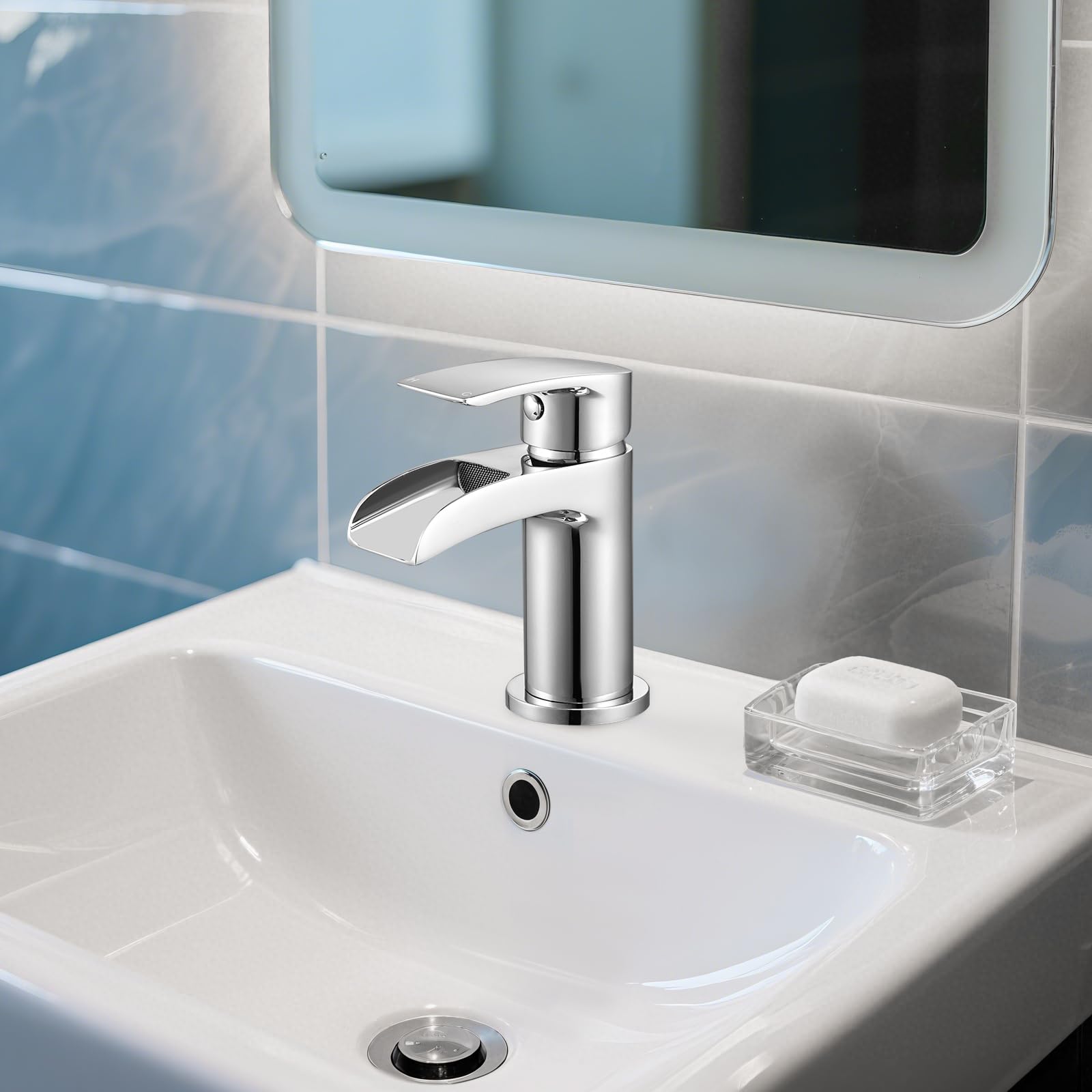Grifos mezcladores para lavabo de baño de Peppermint con caño en cascada, grifo monomando moderno y pequeño, monobloc, para tocador, latón, cromo