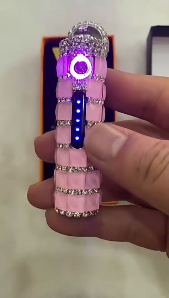 Encendedor eléctrico USB SENDEREAL con cristales rosas miniatura 7