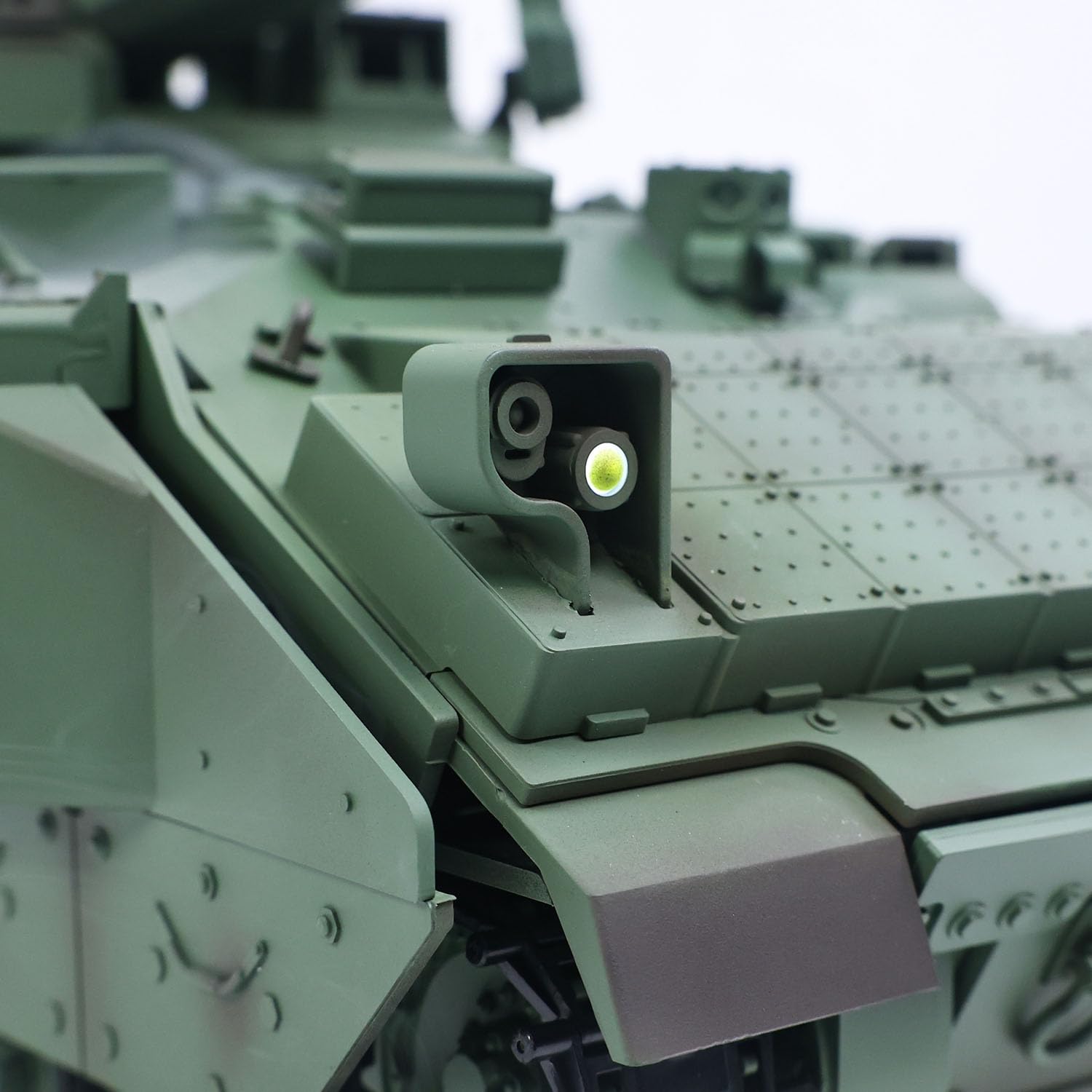 Carro armato radiocomandato 1/16 M2128 Bradley, sistema di