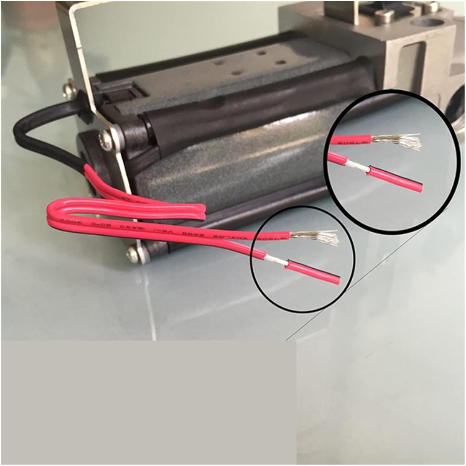 Mini Submersible Portable Electric Water Pump DC Portable Electric Oil Gear Pump 4-5L/min